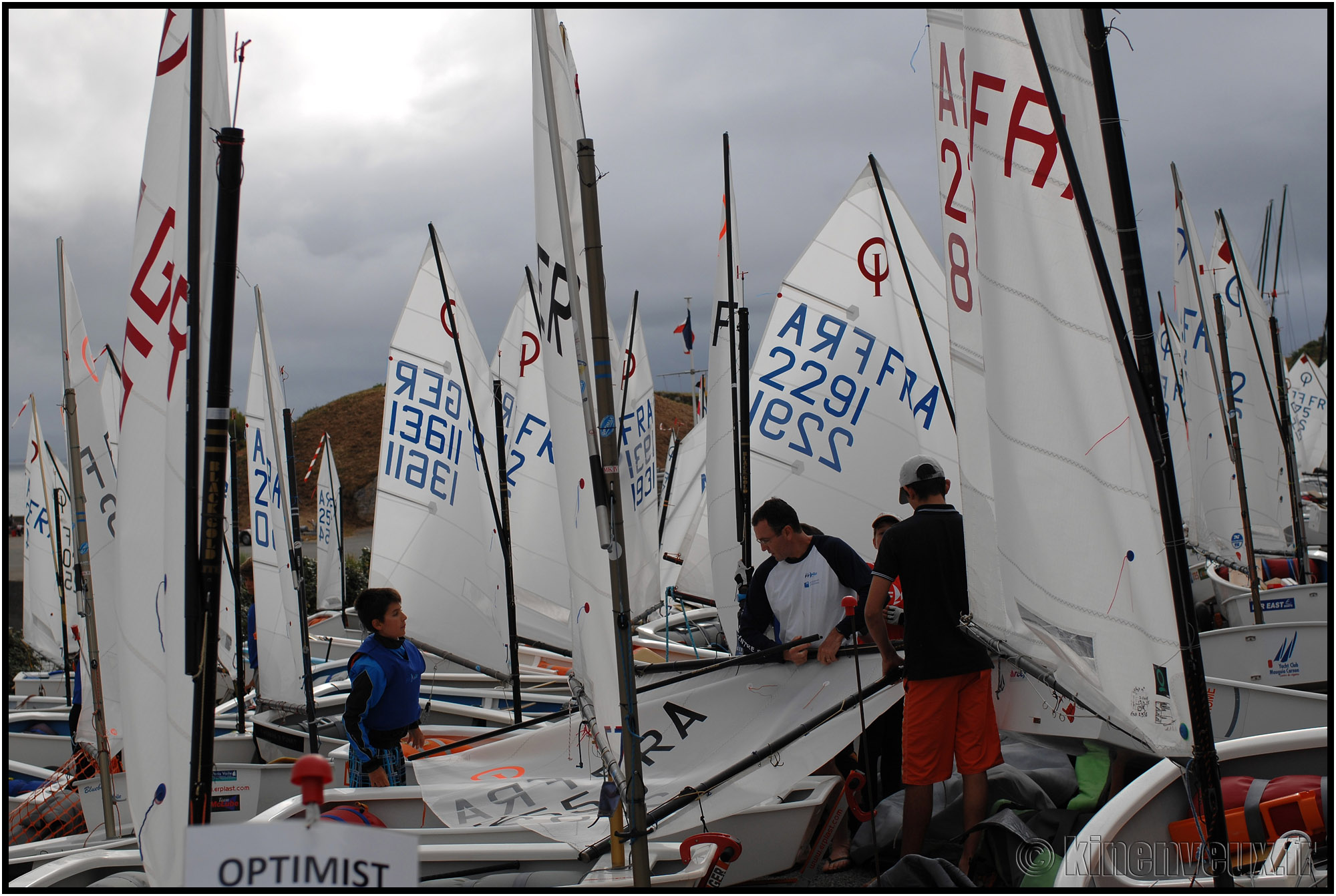 kinenveux_032_cfm2015.jpg - Championnat de France Minimes Solitaire Equipage Glisse Flotte Collective 2015