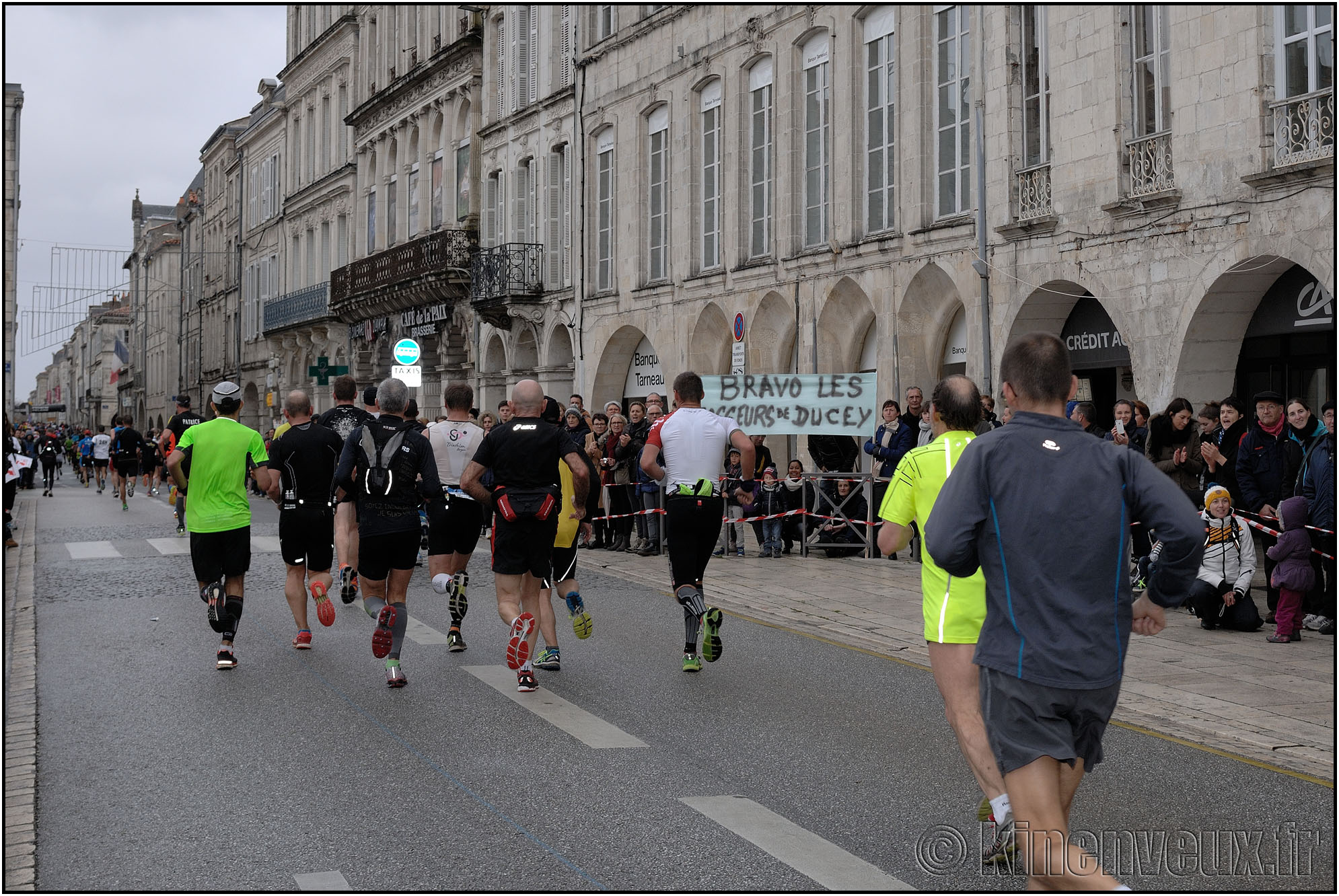 kinenveux_61_marathonlr2015.jpg - 25 ans du marathon de La Rochelle / Serge Vigot - Novembre 2015