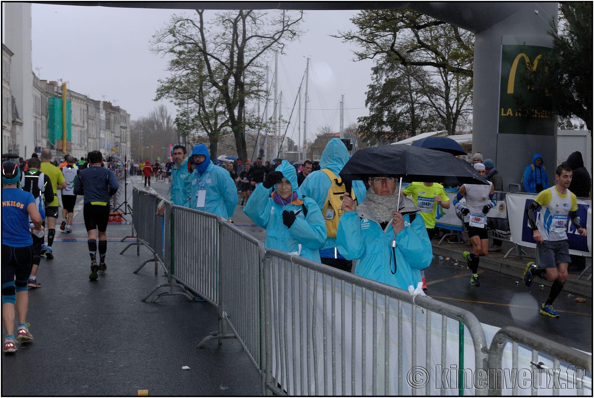 kinenveux_74_marathonlr2015.jpg - 25 ans du marathon de La Rochelle / Serge Vigot - Novembre 2015