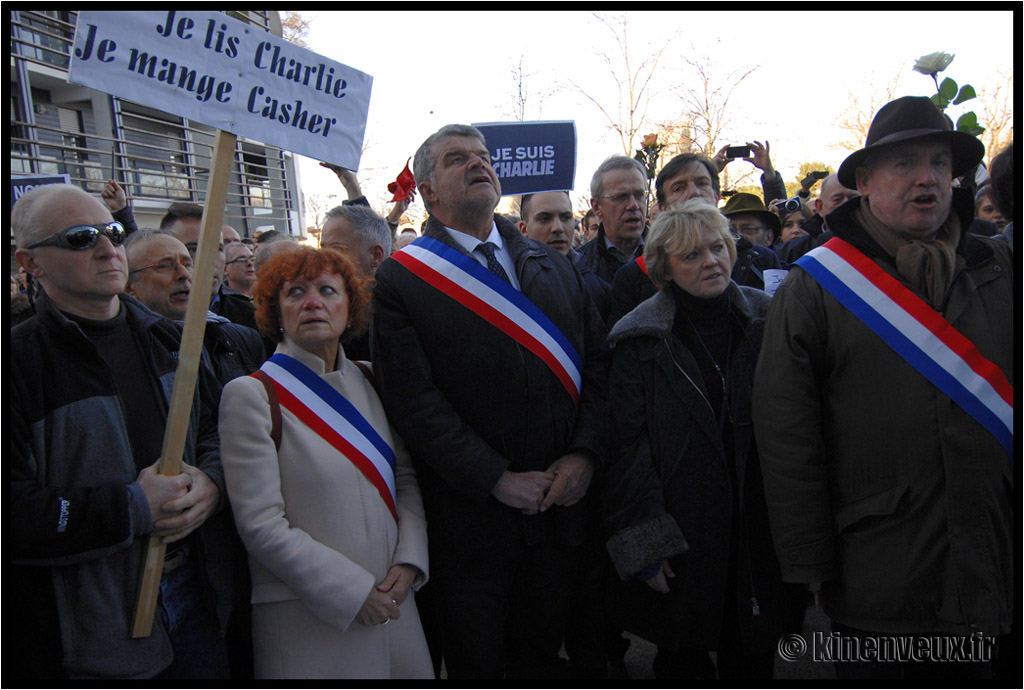 kinenveux_29_LaFranceDebout.jpg - Marche Républicaine Nationale – La Rochelle 11 Janvier 2015