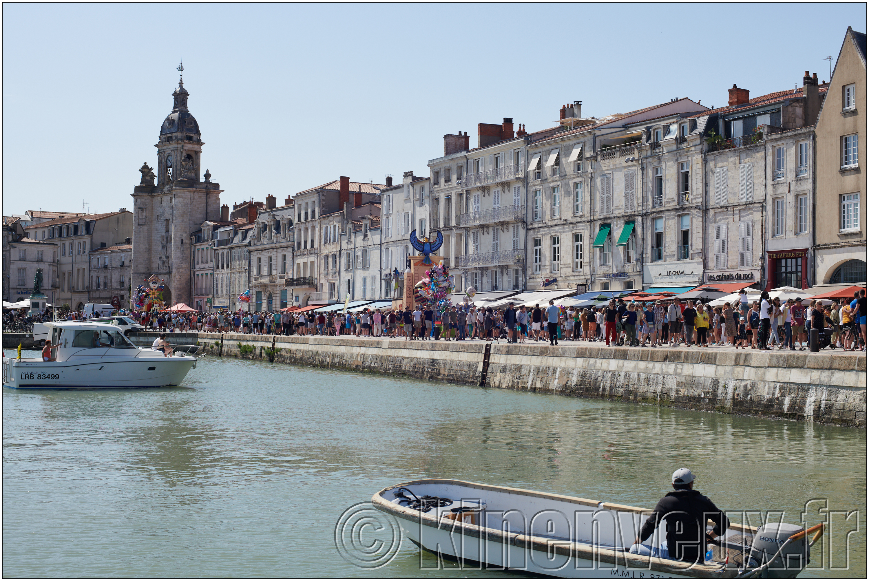 kinenveux_photographie_SDN2022_08.jpg - Dimanche, jour de la Cavalcade de La Rochelle