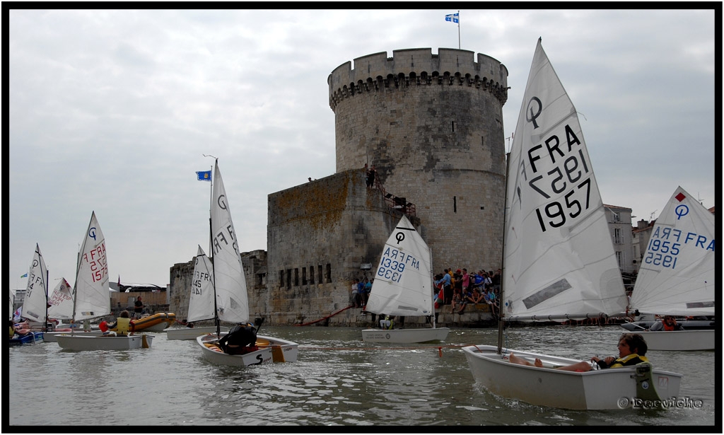 CoupeIntOpti__04.jpg - Coupe Internationale d'été Optimist * La Rochelle 2010
