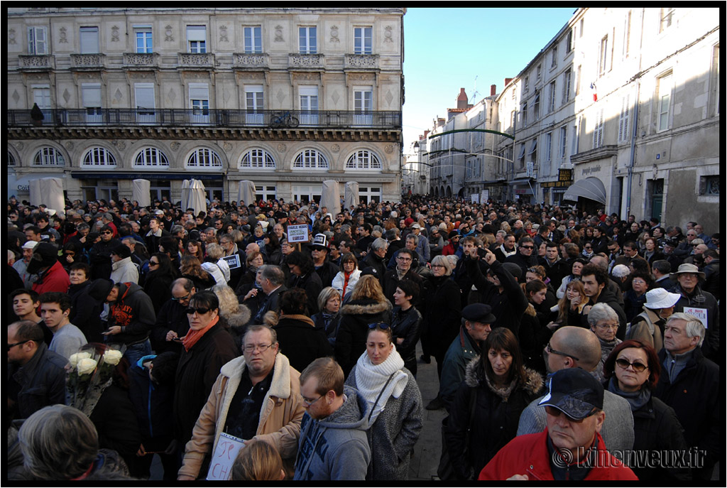 kinenveux_04_LaFranceDebout.jpg - Marche Républicaine Nationale – La Rochelle 11 Janvier 2015