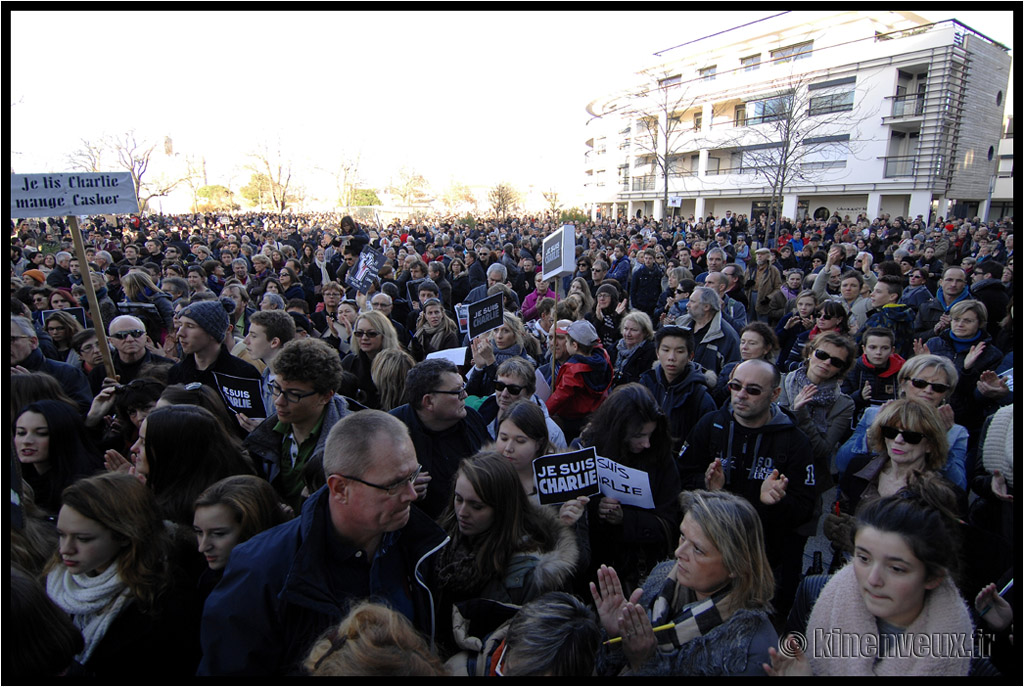 kinenveux_22_LaFranceDebout.jpg - Marche Républicaine Nationale – La Rochelle 11 Janvier 2015